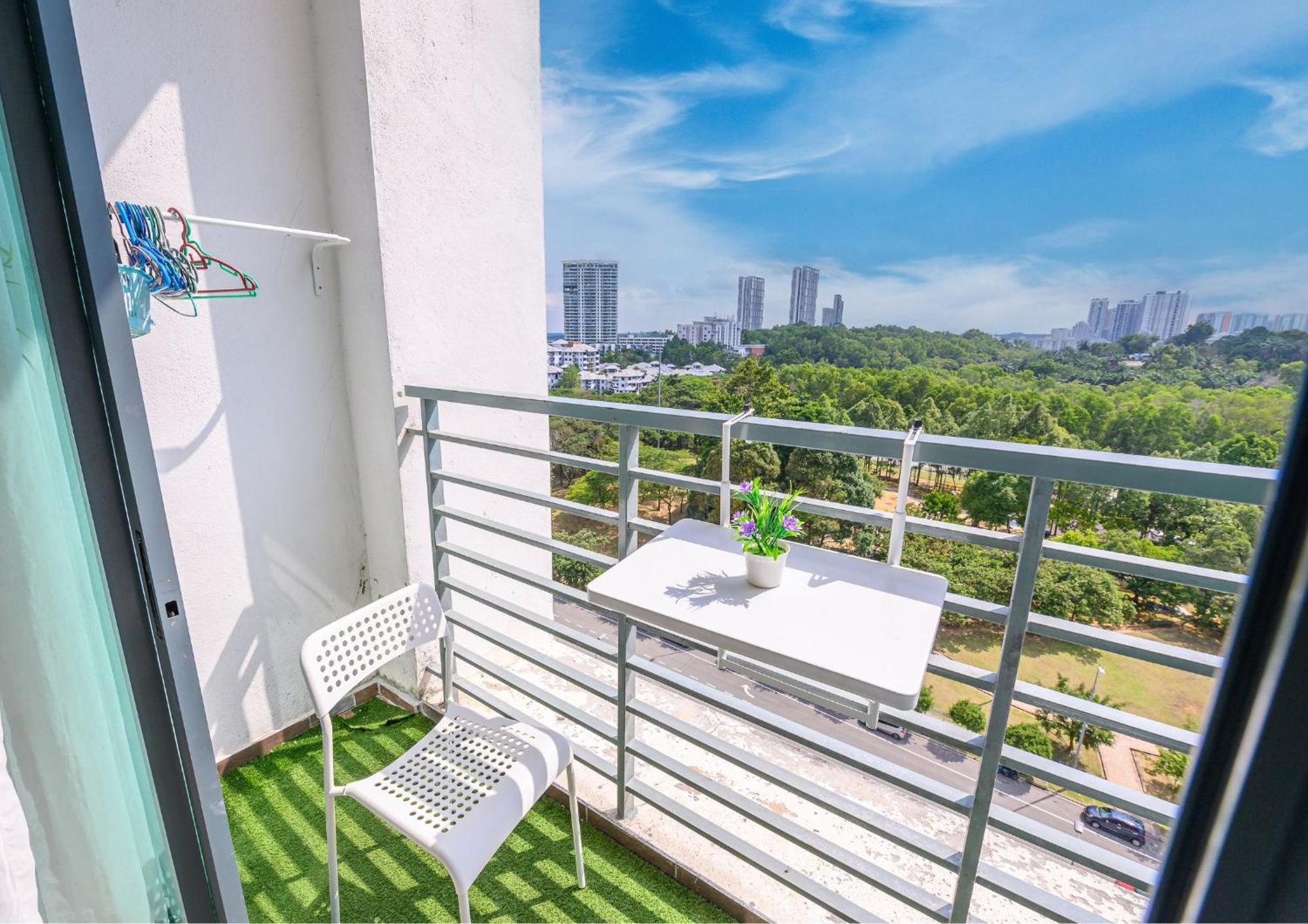 Cozy Park View Stay Above Dpulze Mall #Dp1 Cyber Dzsaja Kültér fotó