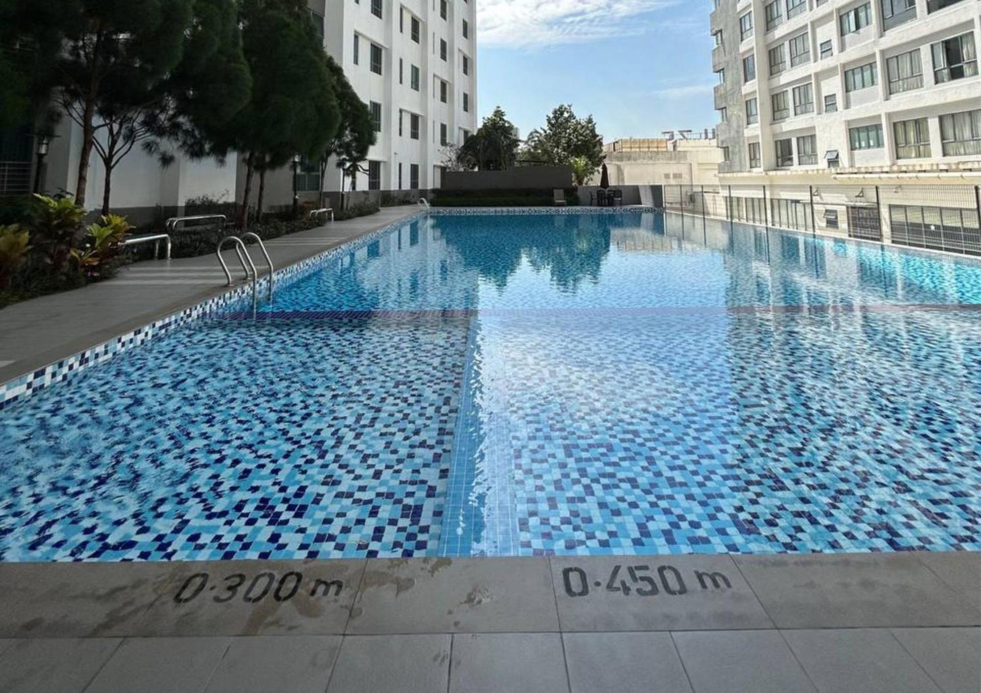 Cozy Park View Stay Above Dpulze Mall #Dp1 Cyber Dzsaja Kültér fotó